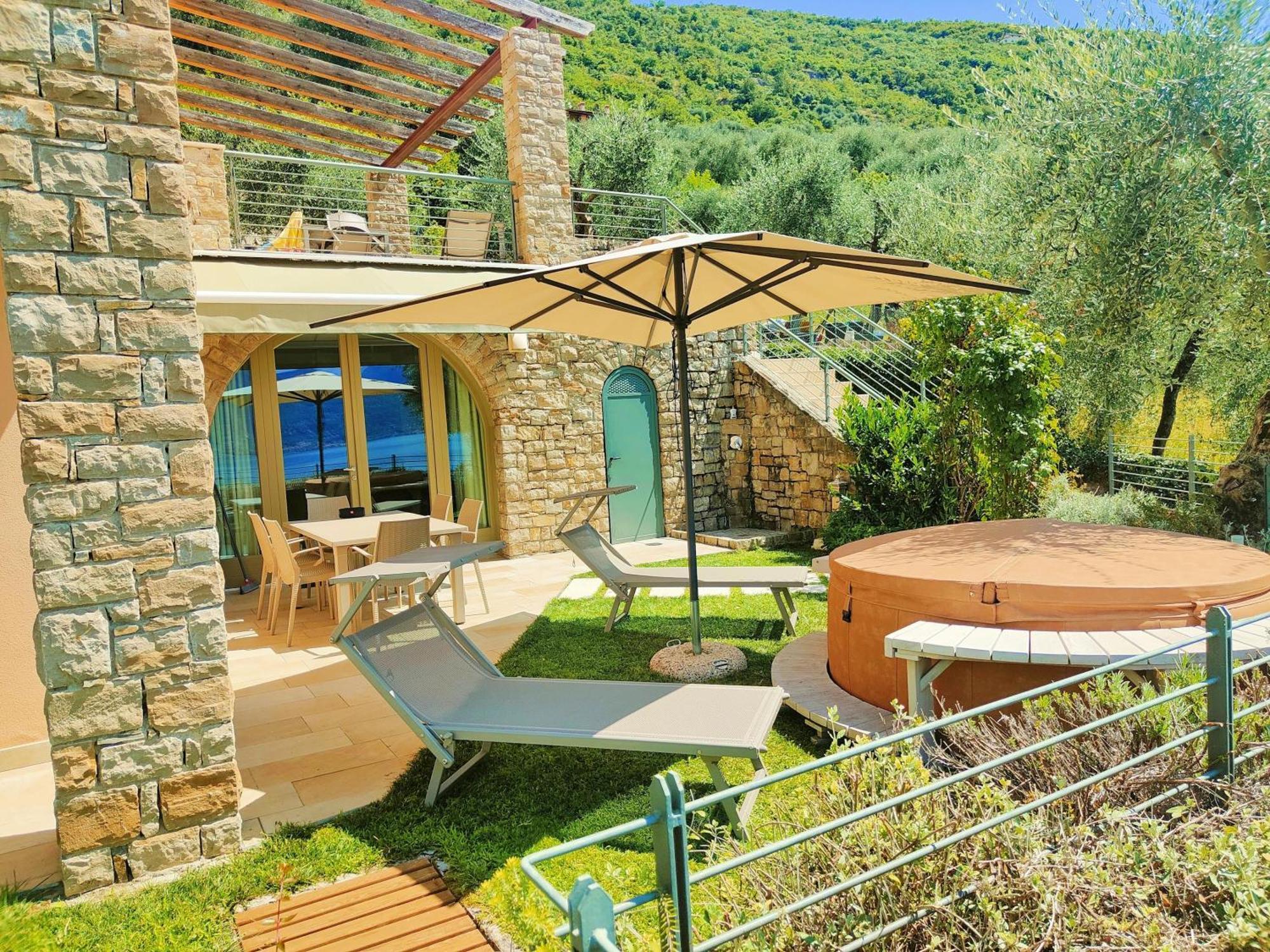 Villa Al Feudo Brenzone sul Garda Exterior photo